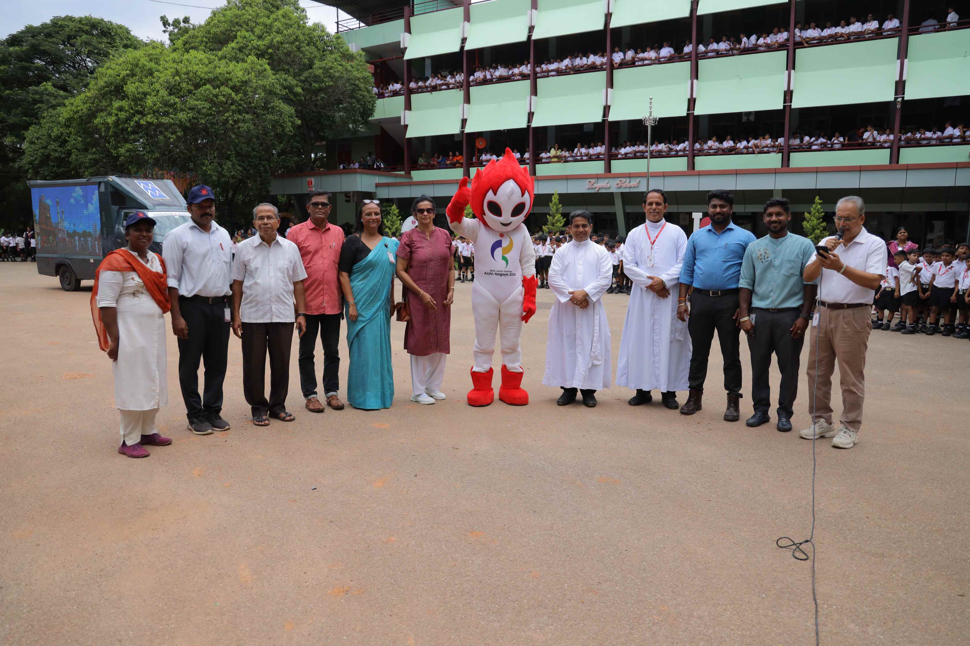 LOYOLA SCHOOL